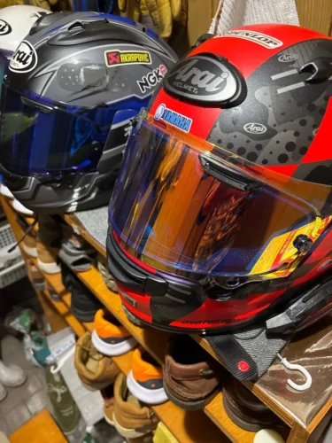 Review photo – Arai Corsair-X / Defiant-X / Quantum-X / Rapide-Neo & more Replacement Visor