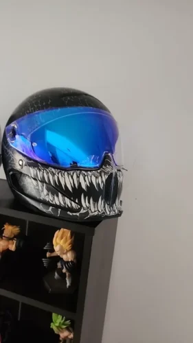 Ruroc Atlas 3.0 / Atlas 4.0 Photochromic Visor photo review