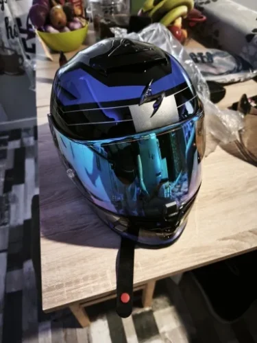 Scorpion Exo 1400 Carbon / Exo 391 / Exo 520 / R1 Air Photochromic Visor photo review